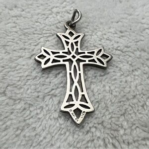 James Avery RETIRED 90s vintage Sterling Cross Pendant